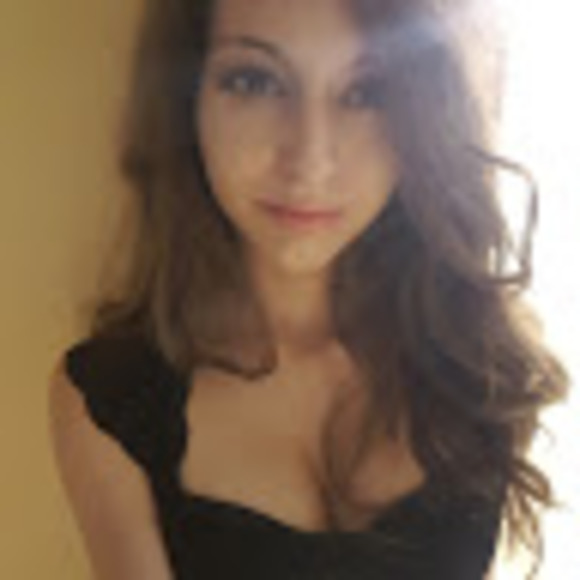 Meet your Posher, Valentina - Picture 1 of 1